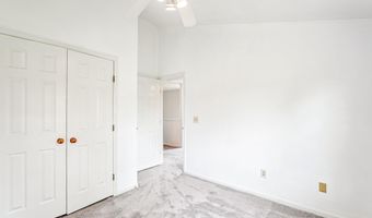 44049 FERNCLIFF Ter, Ashburn, VA 20147