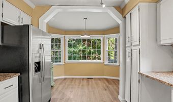 555 Lakeside Dr, Bridgeport, CT 06606