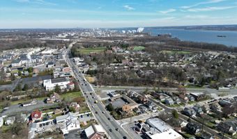 8 COMMONWEALTH Ave 6, Claymont, DE 19703