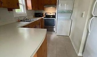 206 N Poplar St G, Aberdeen, NC 28315