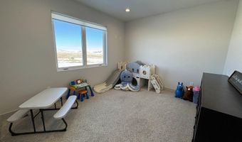 2383 SILVER GATE Way, Cheyenne, WY 82009