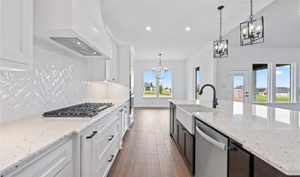 233 Oak Meadow Ln, Weatherford, TX 76085