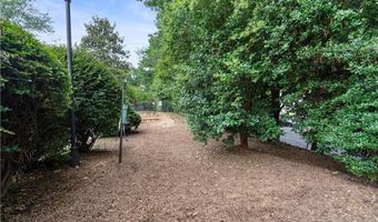 70 Old Ivy Rd NE 35, Atlanta, GA 30342