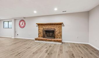 3802 IVANHOE Ln, Alexandria, VA 22310
