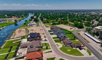 1709 W Riverside Dr, Carlsbad, NM 88220