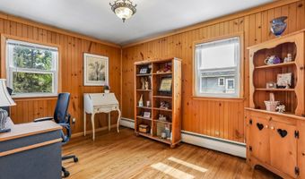 6 Country Ridge Rd, Danbury, CT 06811
