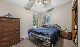 3135 115th St, Riverside, IA 52327