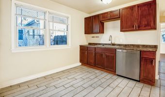 1502 WILLOW Dr, Cheyenne, WY 82001