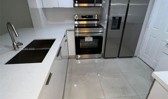 2810 NE 201st Ter G107, Aventura, FL 33180