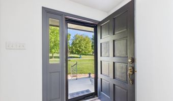 19429 Heritage Dr, Abingdon, VA 24211