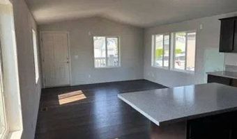 210 37th St SE 006, Auburn, WA 98002