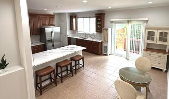 5287 BALLYCASTLE Cir, Alexandria, VA 22315