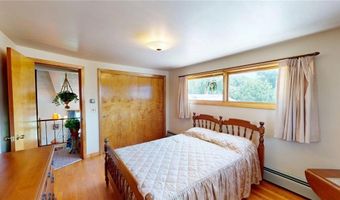 14 Temple Pl, Central Falls, RI 02863