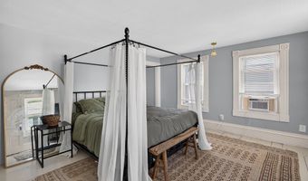 105 South St, Barre, MA 01005