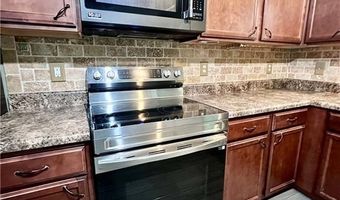 821 Oak Bend Dr, Asheboro, NC 27203