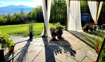 365 Tunnel Stream Rd, Benton, NH 03785