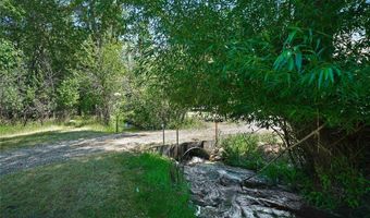 38 A N Woodard Ave, Absarokee, MT 59001