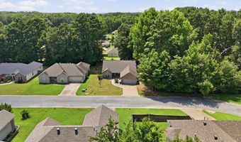 219 Madrid Dr, Benton, AR 72015