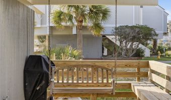 305 S Bald Head Wynd 21, Bald Head Island, NC 28461