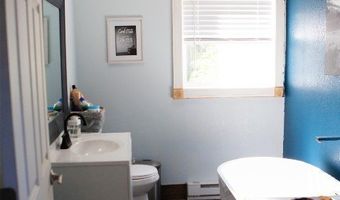 1104 W 4th St, Anaconda, MT 59711