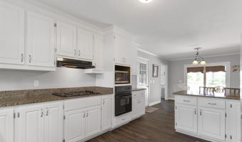 2280 Solitude Rd, Albertville, AL 35950