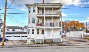 68 Division St 3, Lincoln, RI 02838