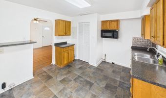 309 E 34th St, Anderson, IN 46013