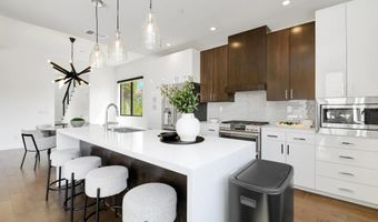 731 Valley Ave, Solana Beach, CA 92075