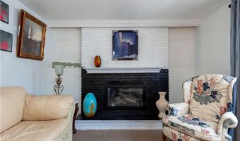 35 Boyd Ave, East Providence, RI 02914