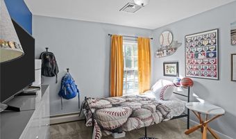 30 Eldredge Ave, East Greenwich, RI 02818