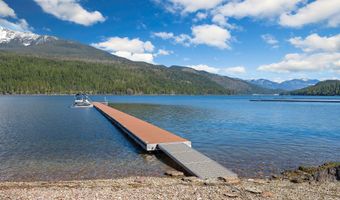 17562 W Swan Shores Rd, Bigfork, MT 59911