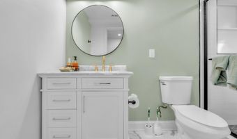 5110 N 19TH Rd N, Arlington, VA 22207