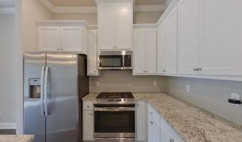 6405 Roux Dr, Baton Rouge, LA 70817