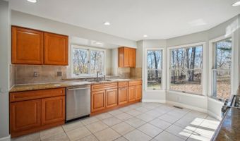 135 Autumn Ridge Rd, Bedminster, NJ 07921