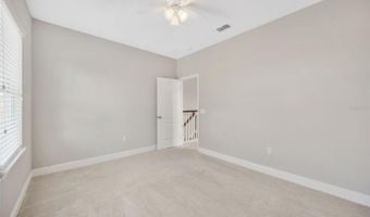 7010 OLD BENTON Dr, Apollo Beach, FL 33572