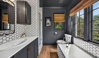 906 ALHAMBRA Ct, Orlando, FL 32804