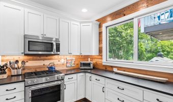 110 SECOND St, Bethany Beach, DE 19930