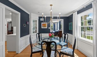 5901 DEVONSHIRE Dr, Bethesda, MD 20816