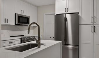 8023 WASHINGTON Ave, Alexandria, VA 22308