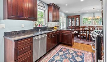 4429 NEPTUNE Dr, Alexandria, VA 22309