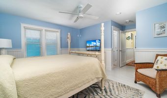 237 Sea Dreams Dr, Atlantic Beach, NC 28512