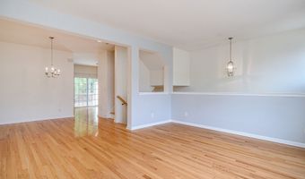 15 Caldwell Ter, Danbury, CT 06810
