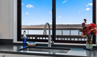 57555 PARKERSBURG Rd, Bandon, OR 97411