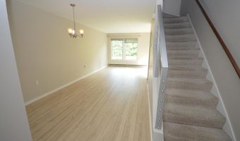 238 Husson Ave 2Q, Bangor, ME 04401