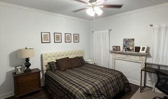 8157 Village Lake Ave, Baton Rouge, LA 70820