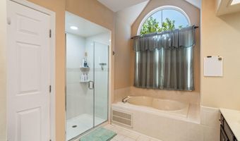 11 Jumping Brook Ln, Barnegat, NJ 08005