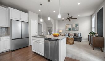 2794 Ashcombe Dr, Ann Arbor, MI 48105