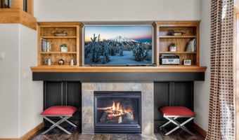 19551 Painted Ridge Loop, Bend, OR 97702