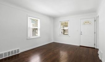 14535 Russell Ave, Allen Park, MI 48101