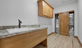 12664 E Howard Rd, Athol, ID 83801